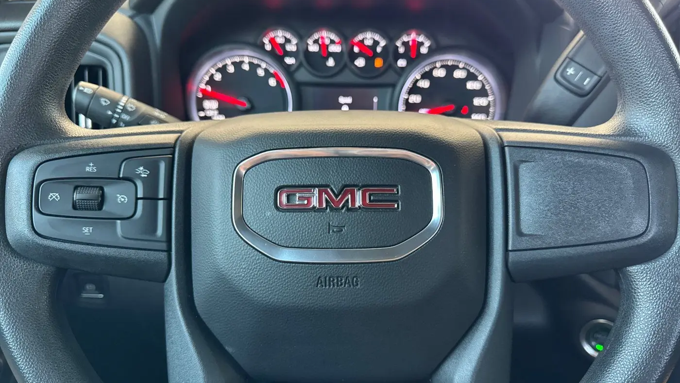 2023 GMC Sierra 1500 Pro