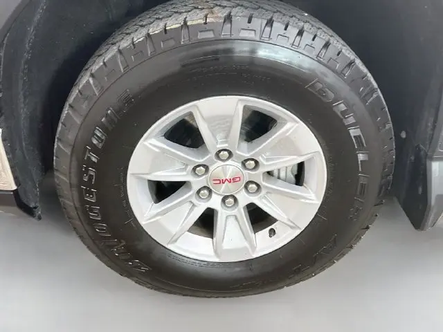 2024 GMC Sierra - $38,307
