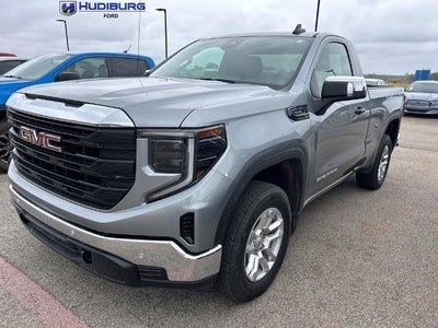 2024 GMC Sierra 1500 4X4 Pro 2DR Regular Cab 8 FT. LB