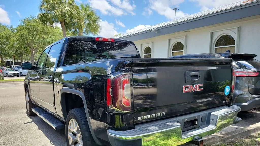 2018 GMC Sierra 1500 SLT