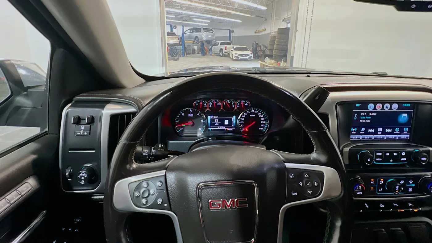 2018 GMC Sierra 1500 SLT