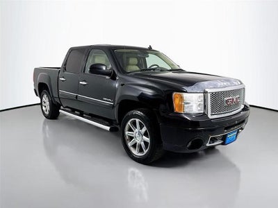 2011 GMC Sierra 1500 AWD Denali 4DR Crew Cab 5.8 FT. SB