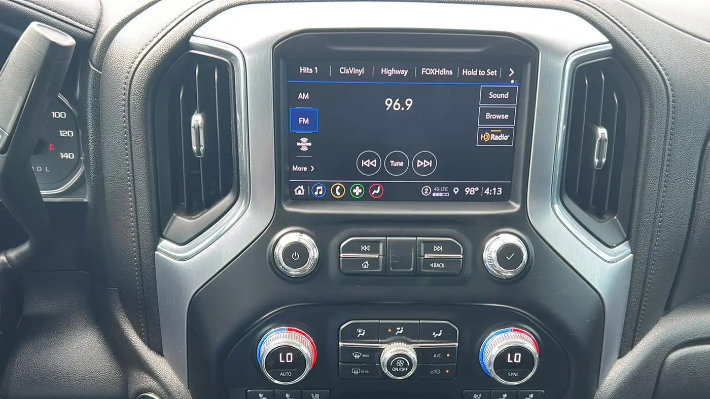 2021 GMC Sierra 1500 SLT