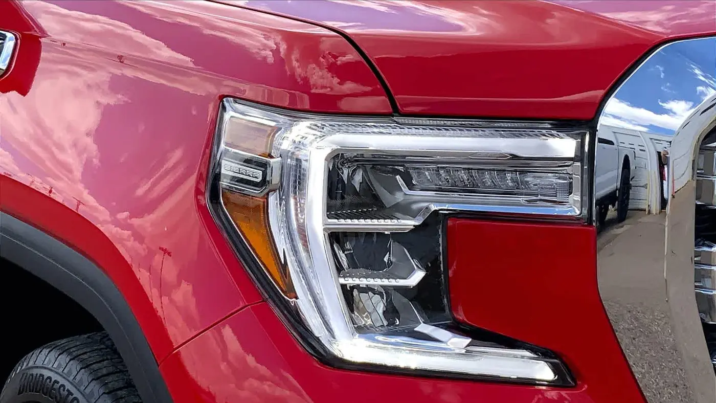 2021 GMC Sierra 1500 SLT