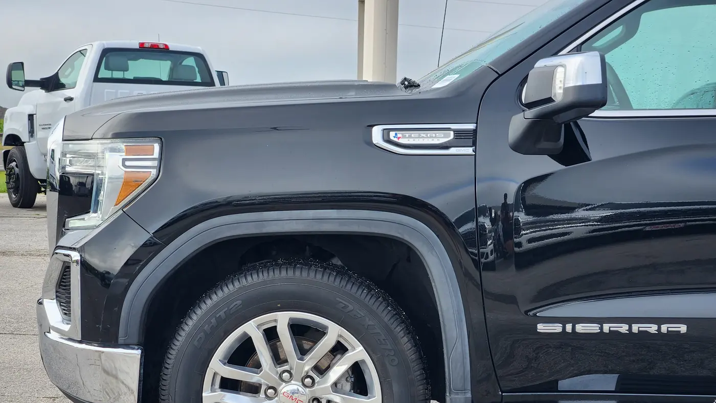 2021 GMC Sierra 1500 SLT
