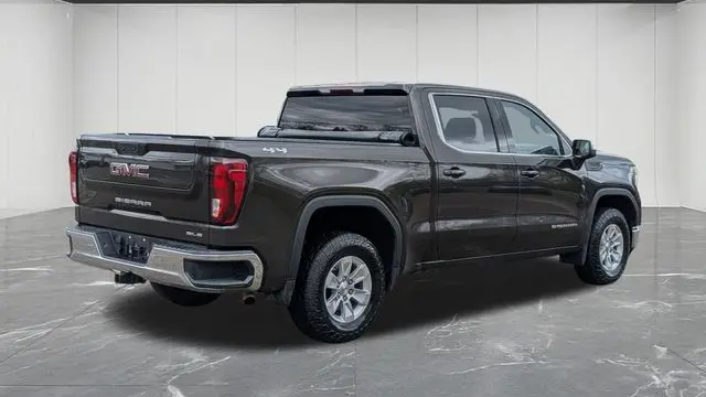 2021 GMC Sierra 1500 SLE