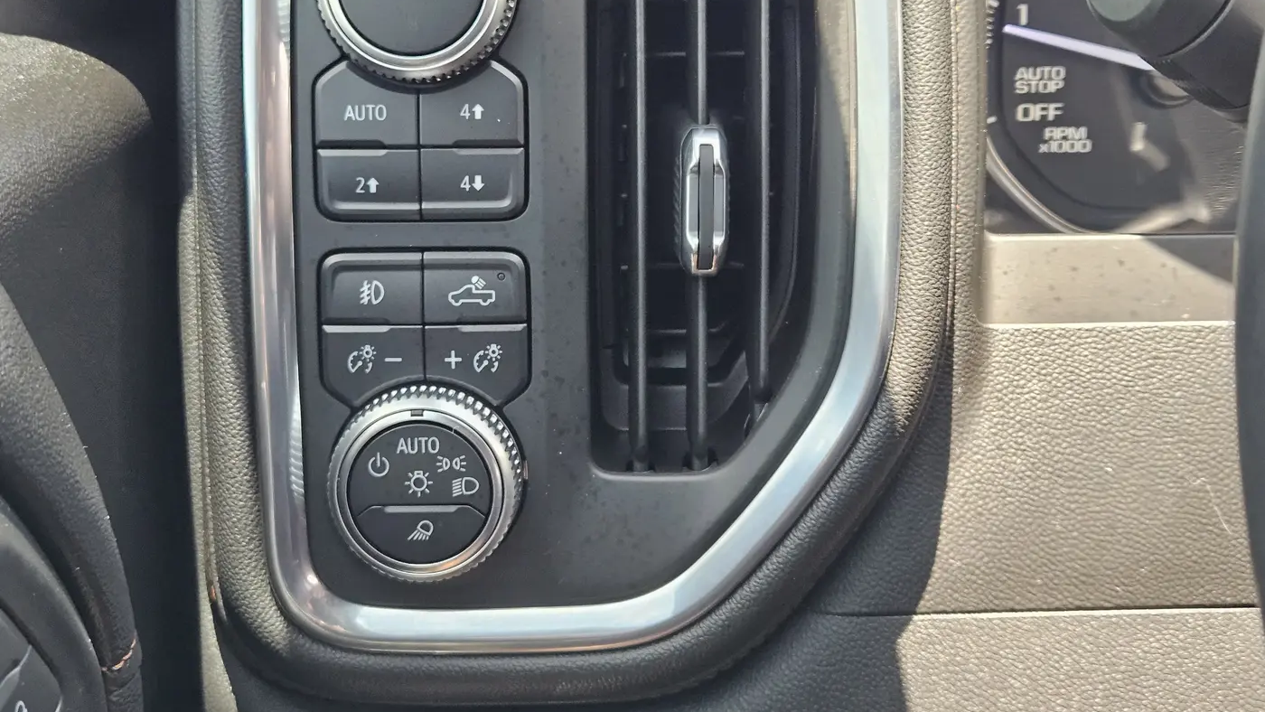 2020 GMC Sierra 1500 AT4