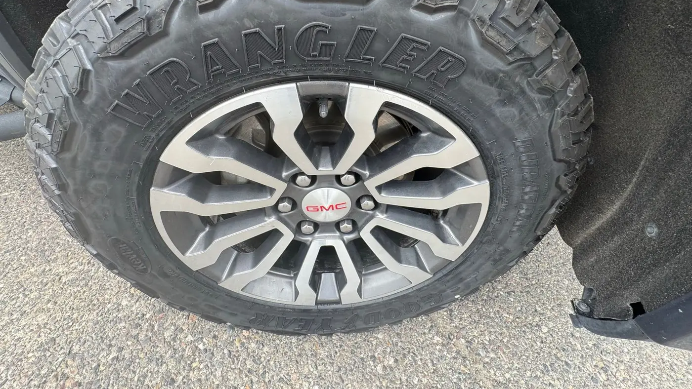 2020 GMC Sierra 1500 AT4