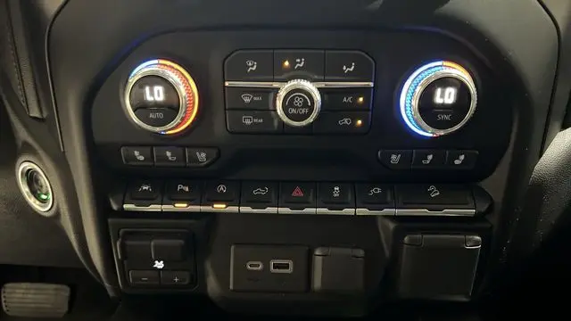 2019 GMC Sierra 1500 AT4