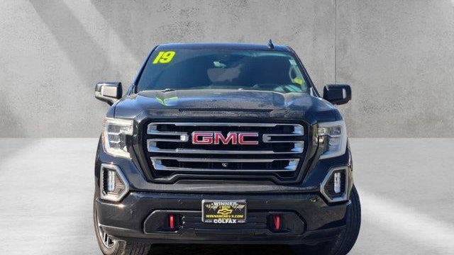 2019 GMC Sierra 1500 AT4