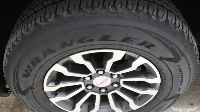 2022 GMC Sierra 1500 Limited AT4