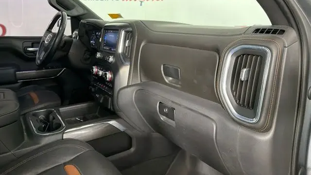 2022 GMC Sierra 1500 Limited AT4