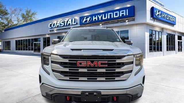 2023 GMC Sierra 1500 SLE