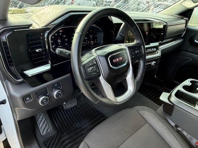2024 GMC Sierra - $35,900
