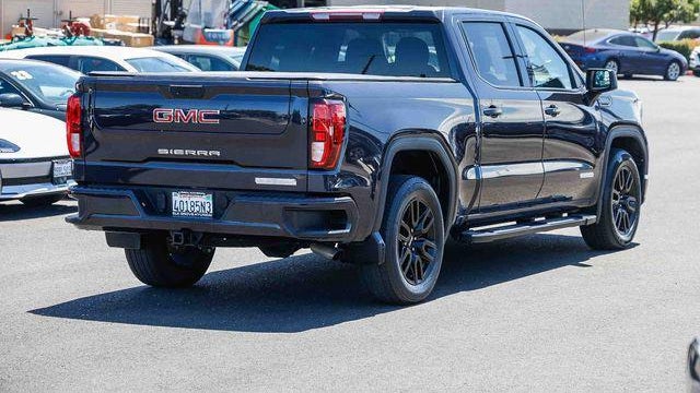 2022 GMC Sierra 1500 Elevation