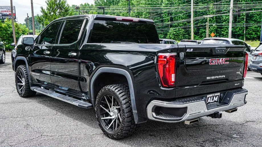 2022 GMC Sierra 1500 SLT