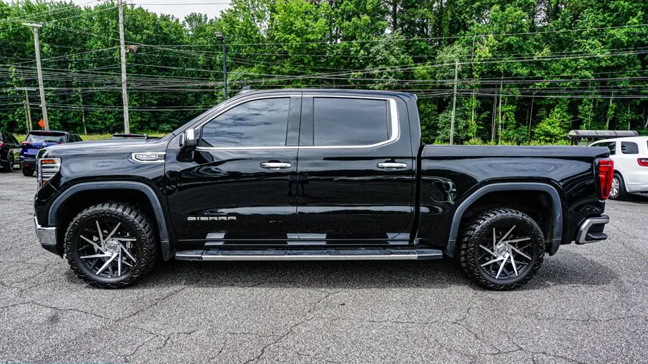 2022 GMC Sierra 1500 SLT