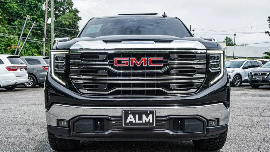 2022 GMC Sierra 1500 SLT