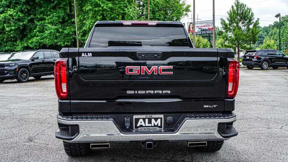 2022 GMC Sierra 1500 SLT