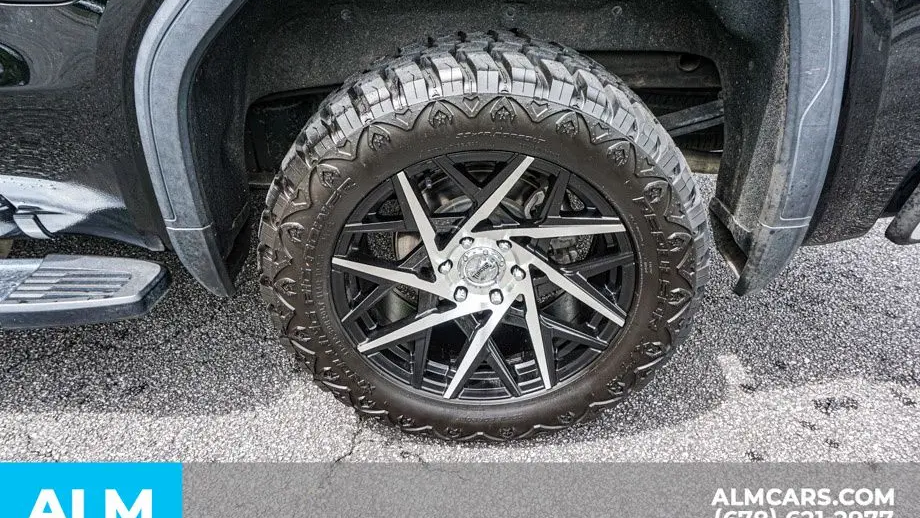 2022 GMC Sierra 1500 SLT