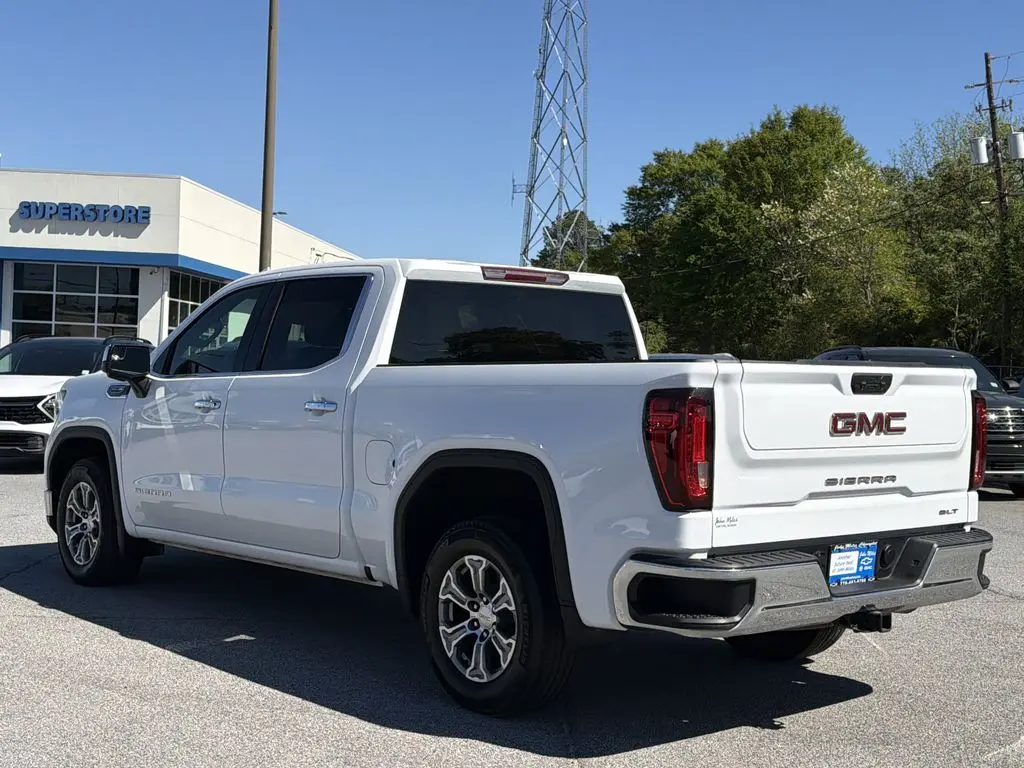 2025 GMC Sierra - $40,599