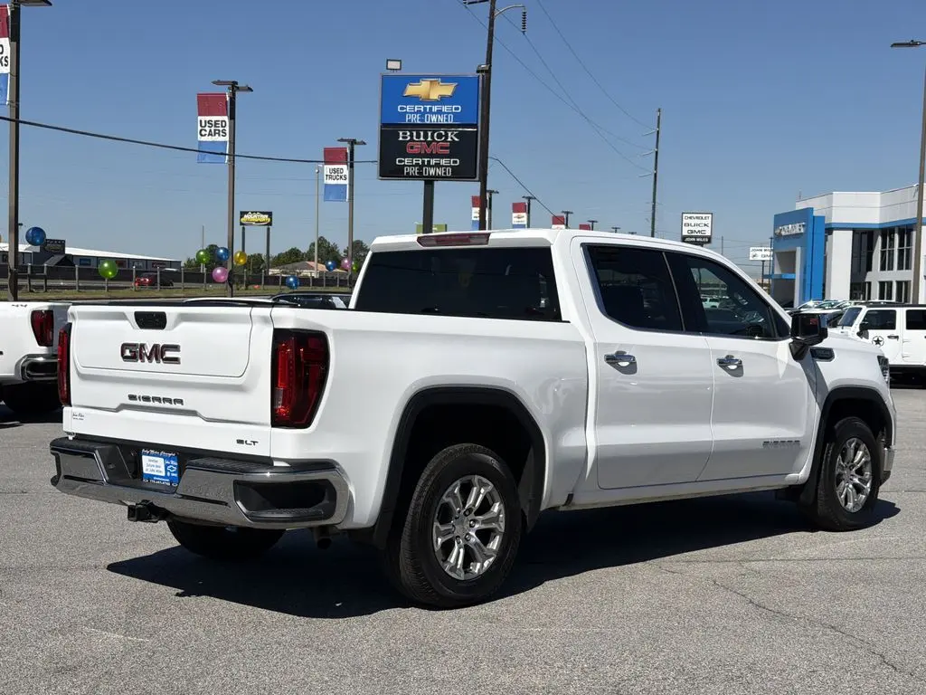 2025 GMC Sierra - $40,599