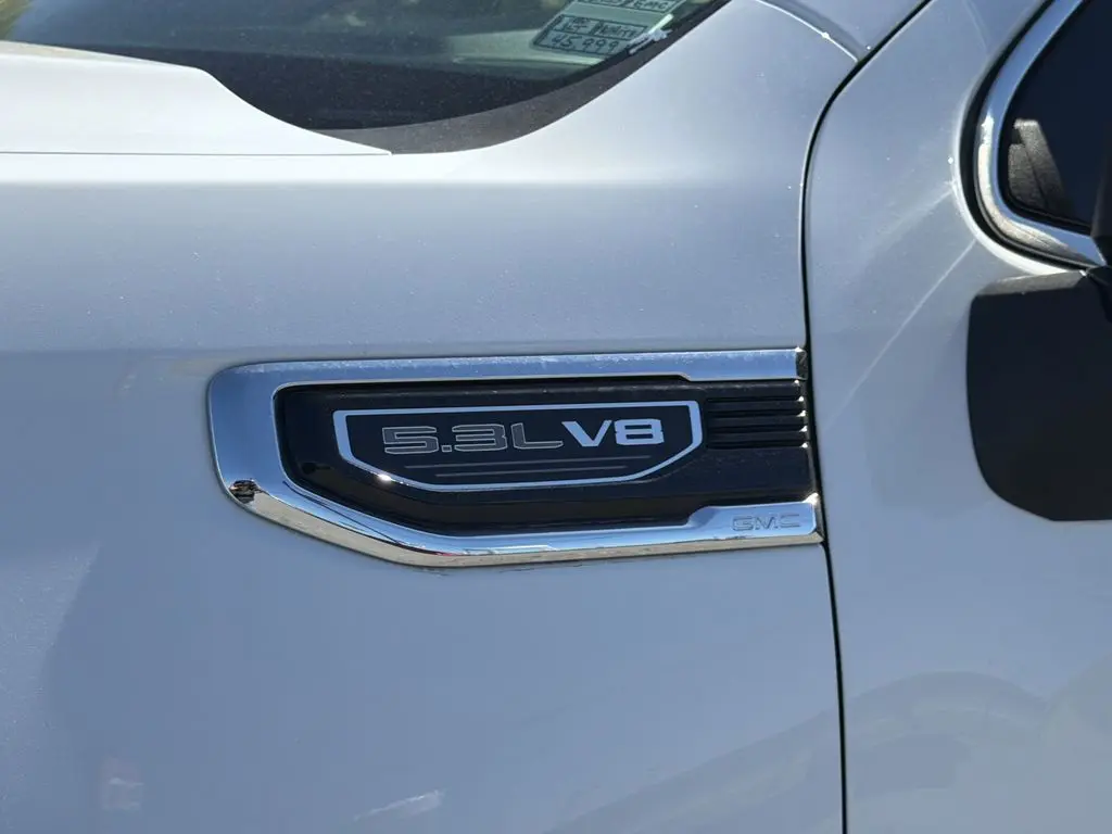 2025 GMC Sierra - $40,599