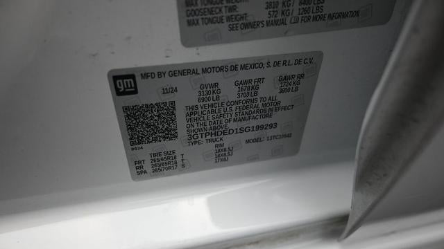 2025 GMC Sierra 1500 SLT