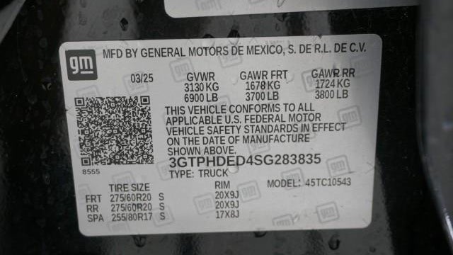 2025 GMC Sierra 1500 SLT