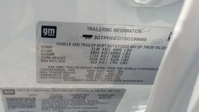 2025 GMC Sierra 1500 SLT
