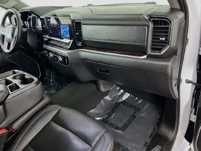 2025 GMC Sierra - $36,800