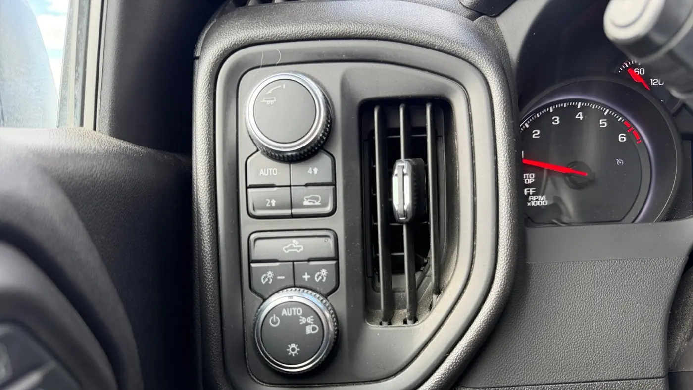 2024 GMC Sierra 1500 Pro