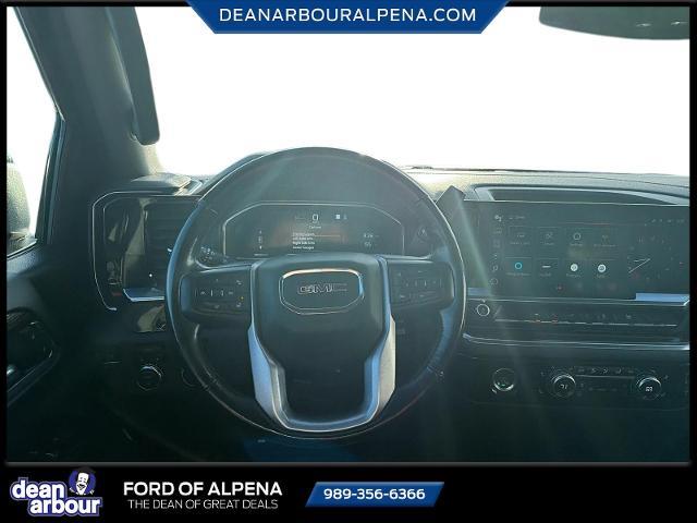 2022 GMC Sierra - $28,995