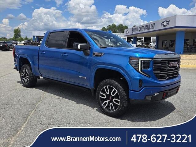 2022 GMC Sierra - $44,588