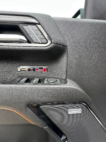 2022 GMC Sierra - $42,999