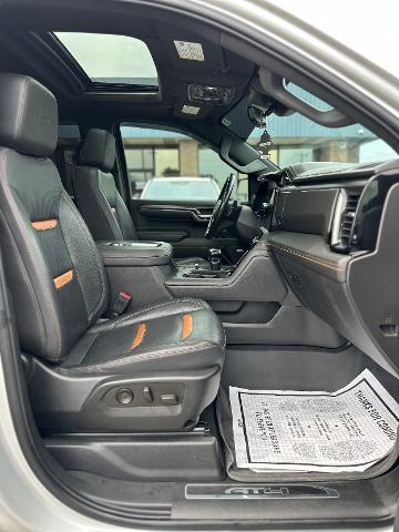 2022 GMC Sierra - $42,999
