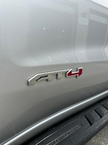 2022 GMC Sierra - $42,999