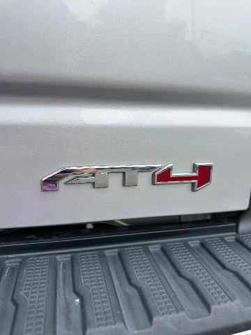 2022 GMC Sierra - $42,999