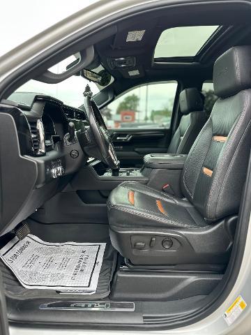 2022 GMC Sierra - $42,999