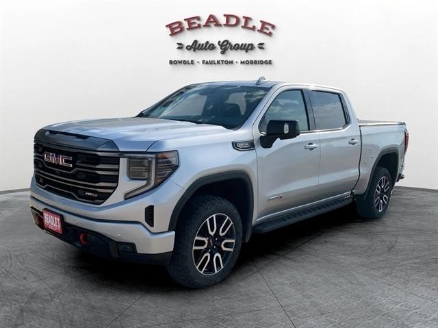 2022 GMC Sierra - $52,900