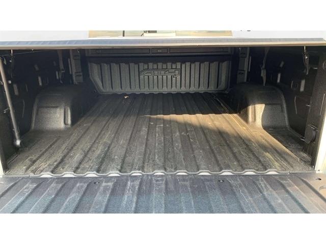 2022 GMC Sierra - $52,900