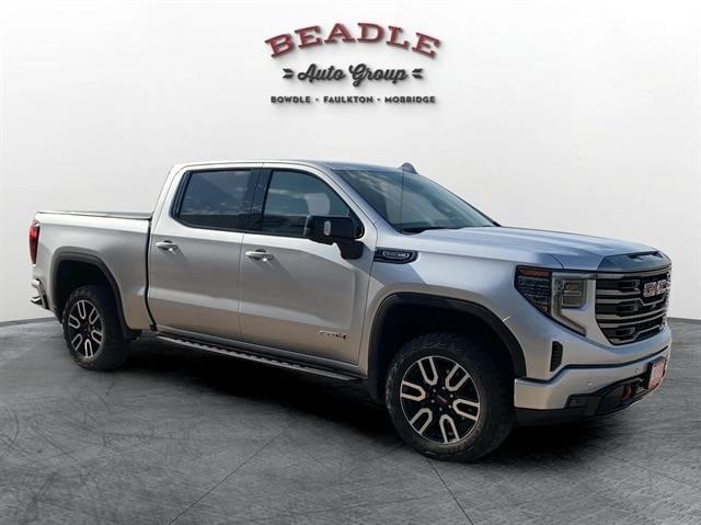 2022 GMC Sierra - $52,900
