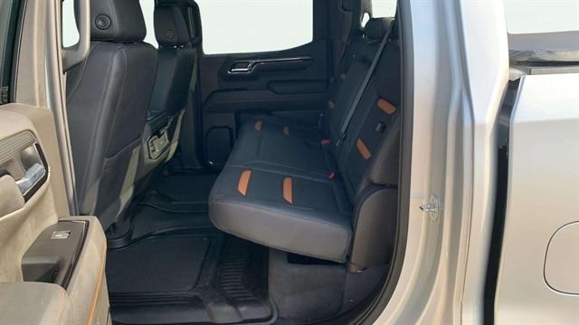 2022 GMC Sierra - $52,900