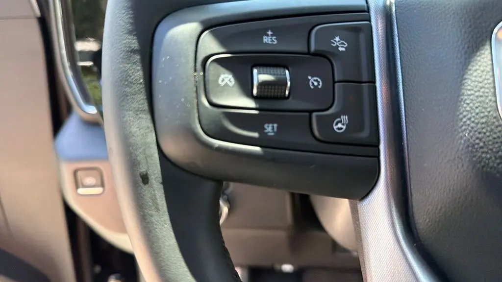 2024 GMC Sierra 1500 Elevation Standard
