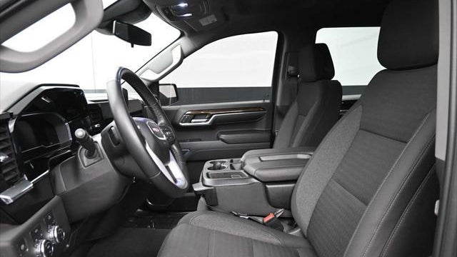 2024 GMC Sierra 1500 Elevation Standard