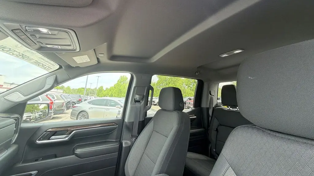 2024 GMC Sierra 1500 Elevation Standard