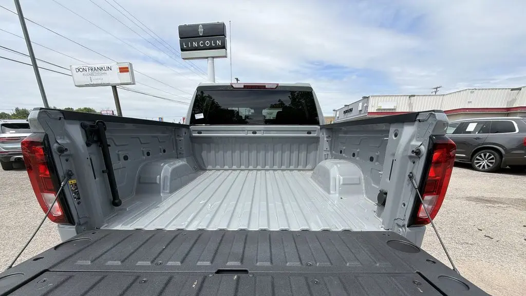 2024 GMC Sierra 1500 Elevation Standard