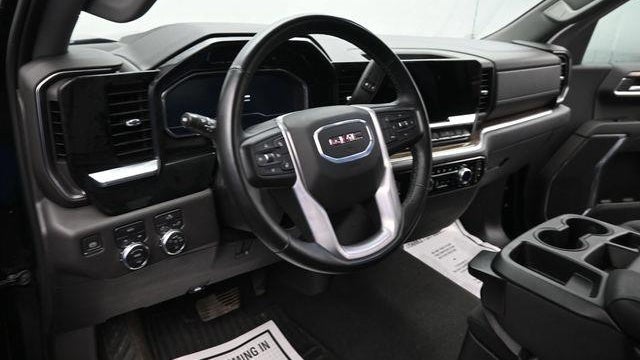 2024 GMC Sierra 1500 Elevation Standard
