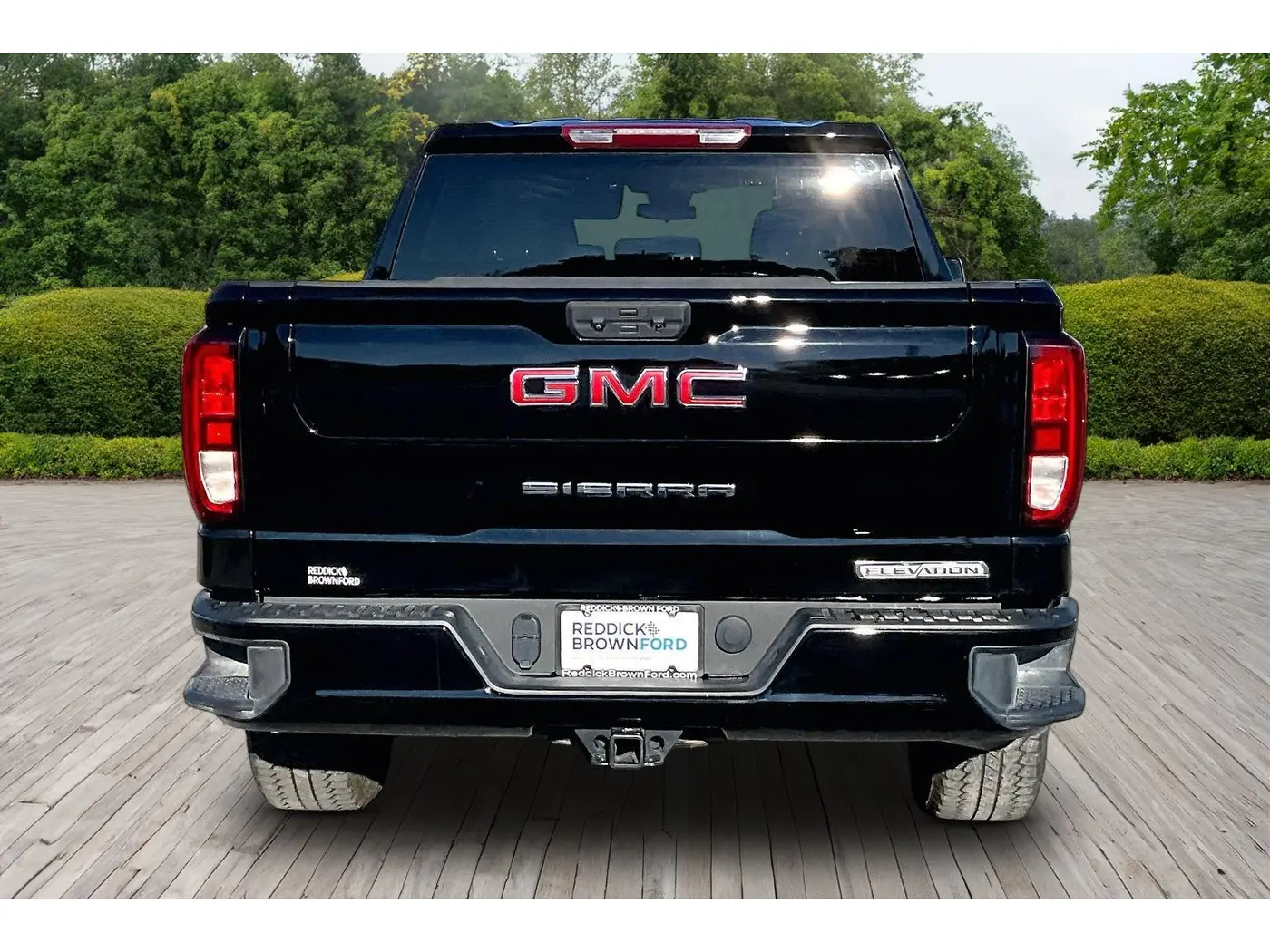 2025 GMC Sierra - $39,407