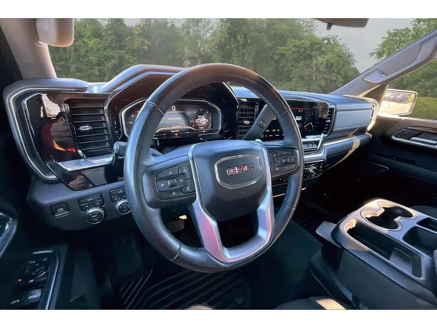 2025 GMC Sierra - $39,407